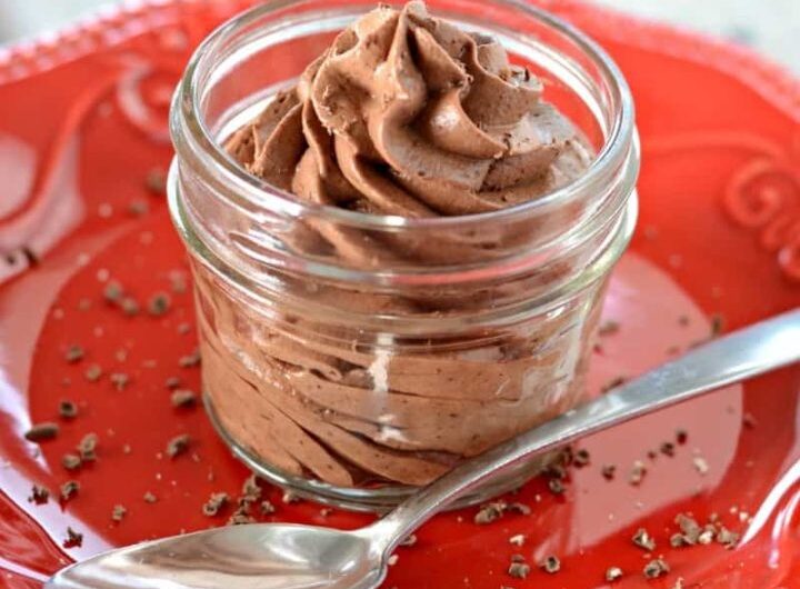 Easy Chocolate Mousse Recipe