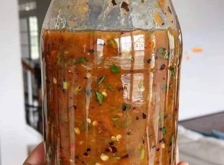 Homemade salsa pecante