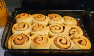 Sourdough Cinnamon Rolls
