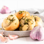 Sourdough Discard Garlic Knots